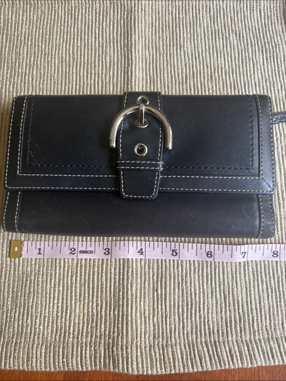 Vintage Coach Black Leather Wallet with Iconic Silver Buckle - Picture 13 of 16